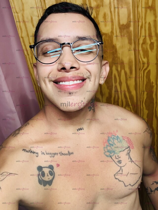 FOTOS DE JONATHAN COLOMBIANO DE PASO DISPUESTO A COMPLACERTE
