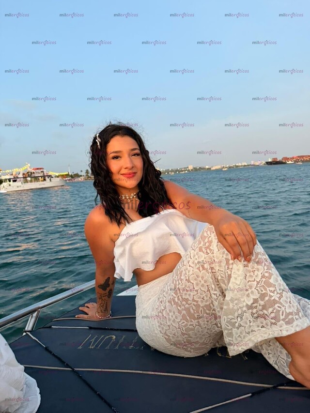 FOTOS DE CHICA COLOMBIANA JOVENCITA 19 AÑITOS NUEVA EN EL AMBIENTE