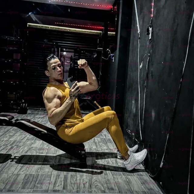 FOTOS DE GRANDOTE DE 2 METROS LISTO PARA COMPLACER Y HACER DE TODO
