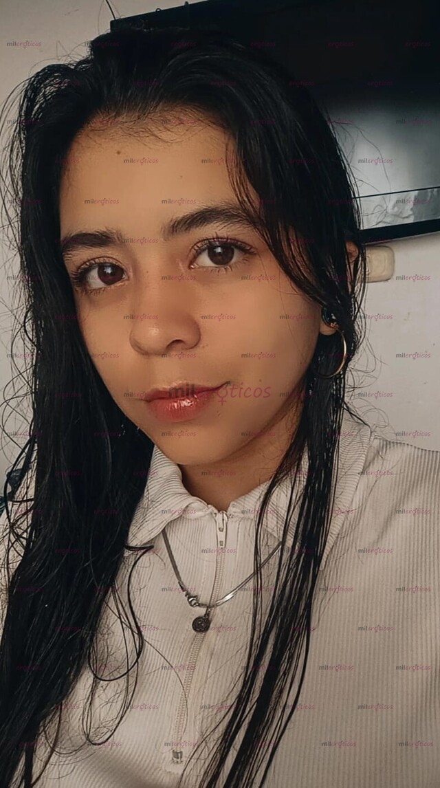 FOTOS DE CHICA MUY ATRACTIVA JOVEN DESCOMPLICADA ASEADA PARA TI