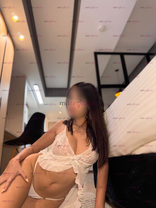 FOTOS DE NICKI, PELINEGRA MAMASITA, FLACA SENSUAL Y DELICADA EN CALI!!