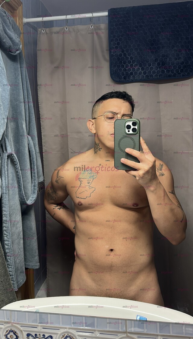 FOTOS DE CHICO MORBOSO, DISPUESTO A COMPLACERTE, HÁBLAME.
