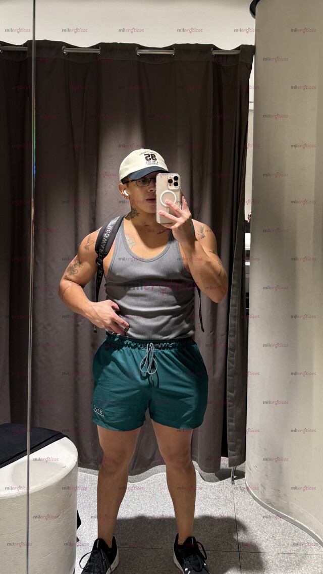 FOTOS DE CHICO MORBOSO, DISPUESTO A COMPLACERTE, HÁBLAME.