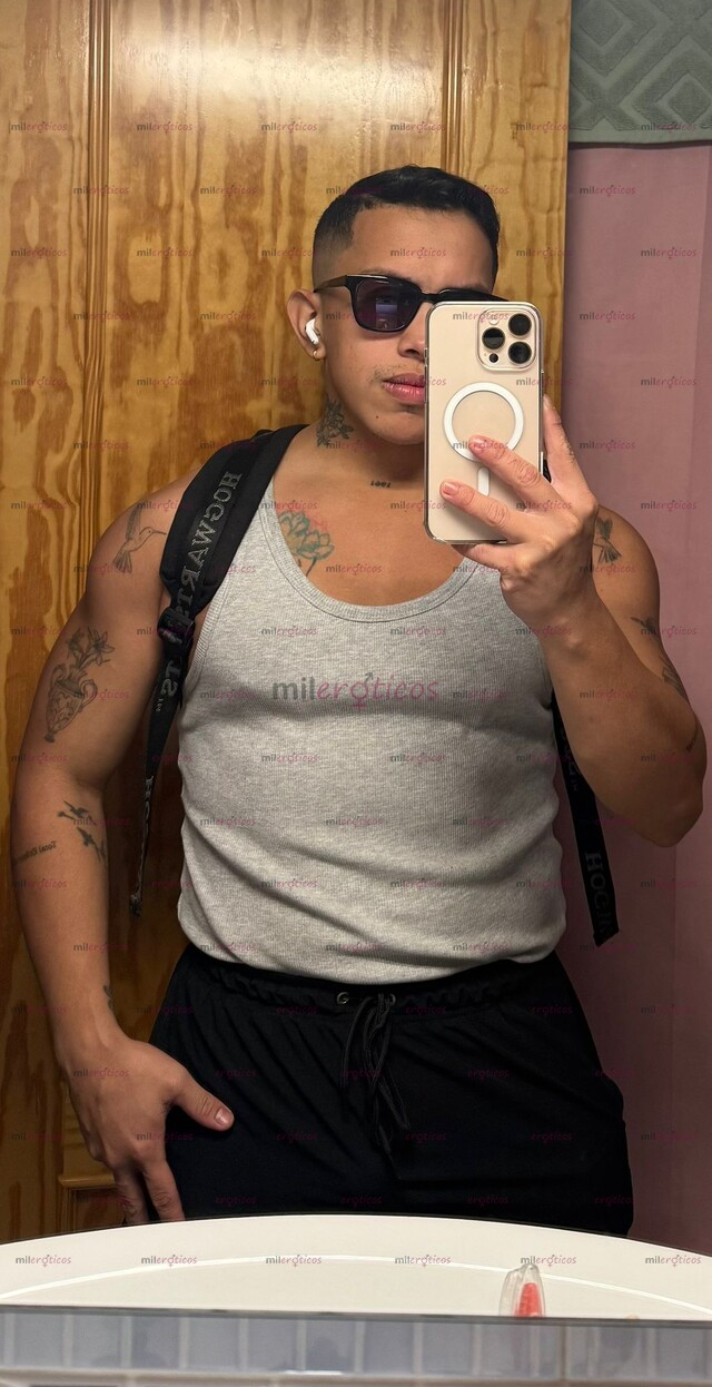 FOTOS DE CHICO MORBOSO, DISPUESTO A COMPLACERTE, HÁBLAME.