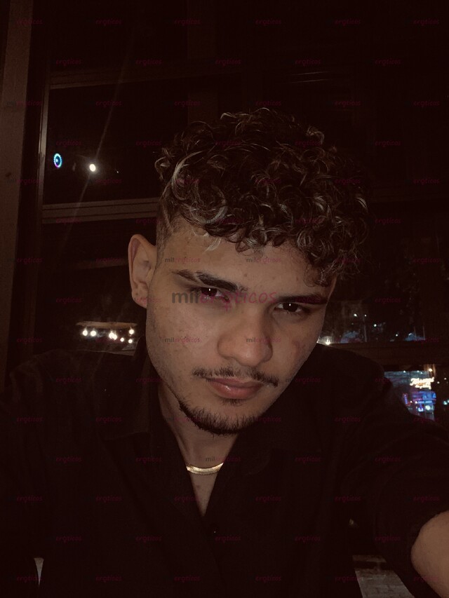FOTOS DE CHICO LINDO SERVICIO EXCLUSIVO DE ACOMPAÑANTE DE PASO POR LA CUIDAD