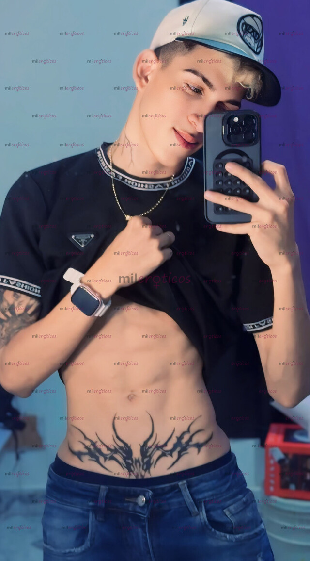FOTOS DE ME LLAMO DYLAN ISSAC FLACO Y VERGON DE 26CM LISTO PARA TI PARA COMPLACER