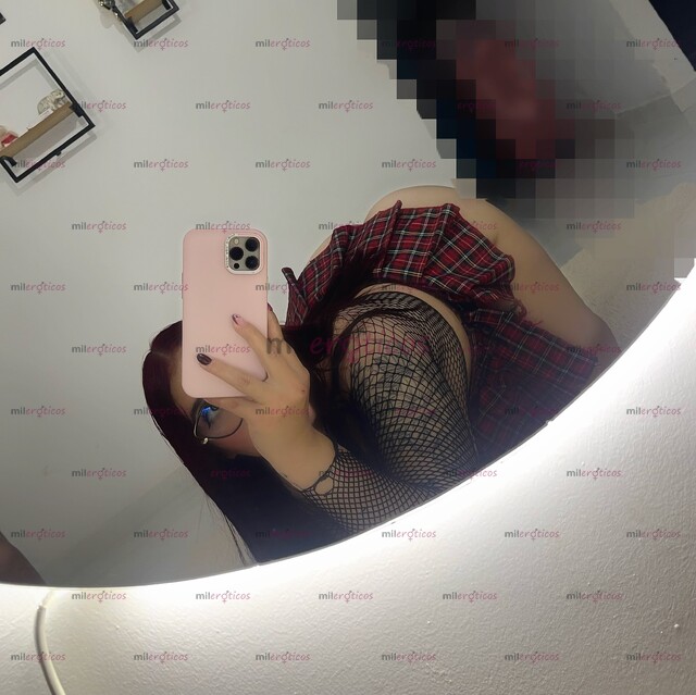 FOTOS DE LINDA UNIVERSITARIA CULONA JOVEN CALIENTE DISFRUTA DEL MEJOR ORAL Y SEXO