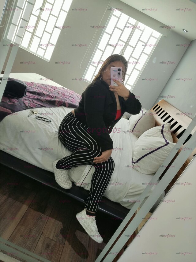 FOTOS DE CHICA BONITA TALLA MEDIA 100% MUJER AMOR