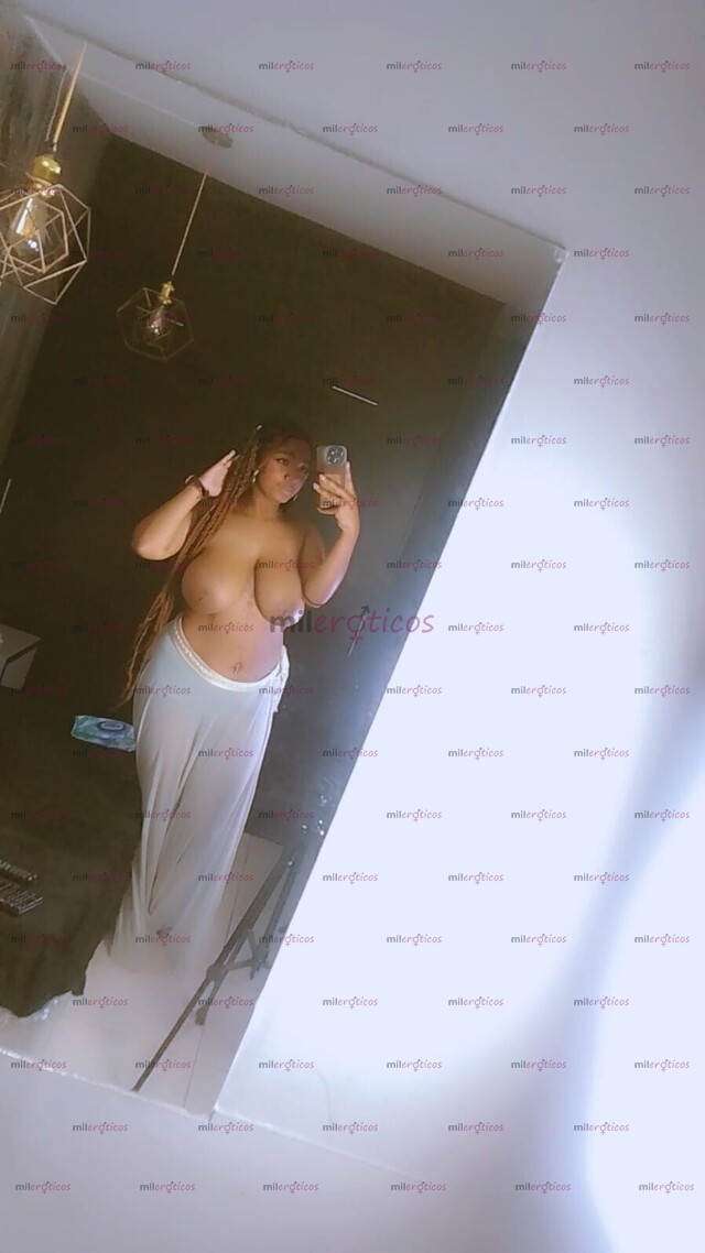 FOTOS DE MORENA TETONA NATURAL ALTA Y MUY COMPLACIENTE