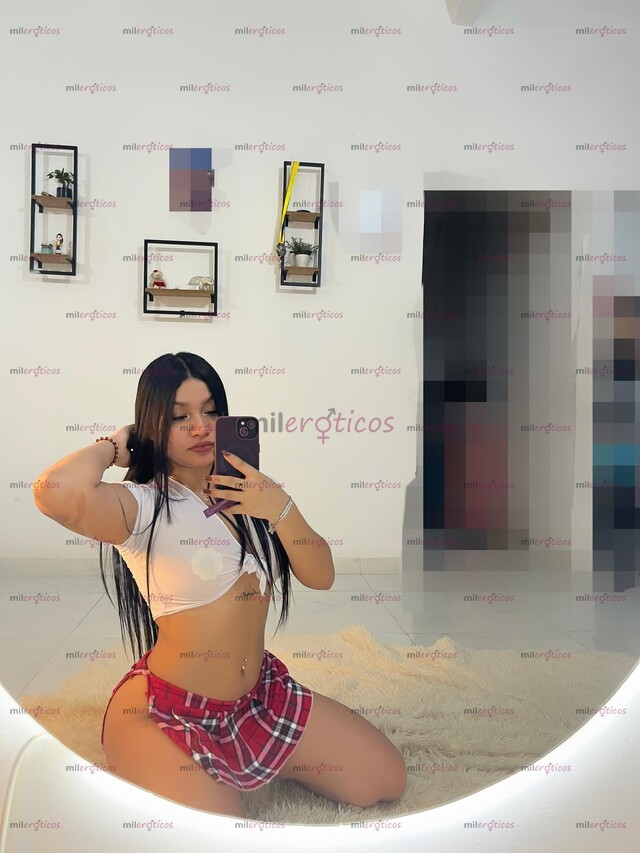 FOTOS DE NENITA DE 21 AÑOS NUEVA EN LA CIUDAD, VAGINA ESTRECHA Y MUY CALIENTE EN LA CAMA