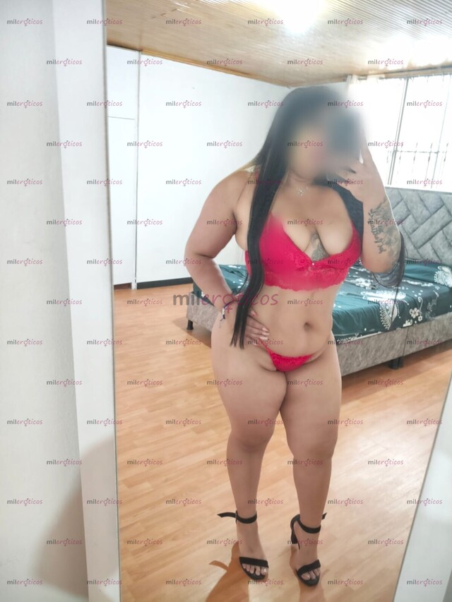 FOTOS DE LLEGO TU RICA DANIELA APRETADITA, CON GANAS DE QUE ME DES DURO EN 4 Y SACAR ESA