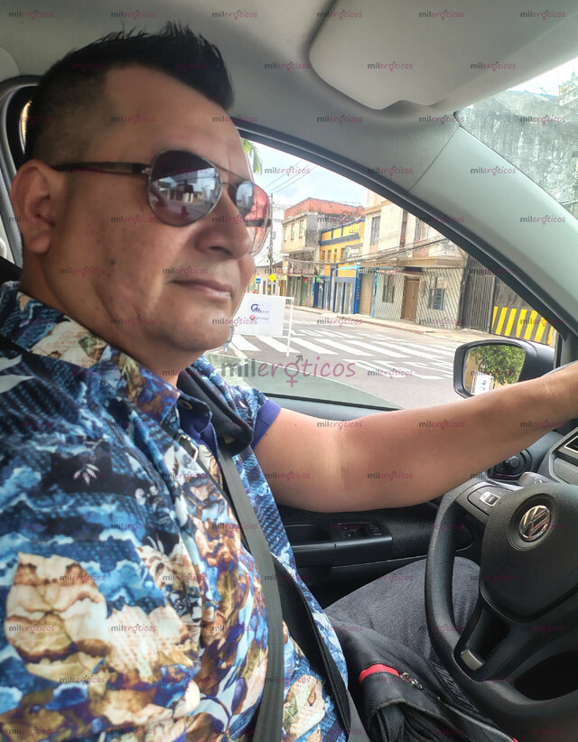 FOTOS DE HOMBRE APASIONADO Y DE BUENA TALLA DISPUESTO A COMPLACERTE