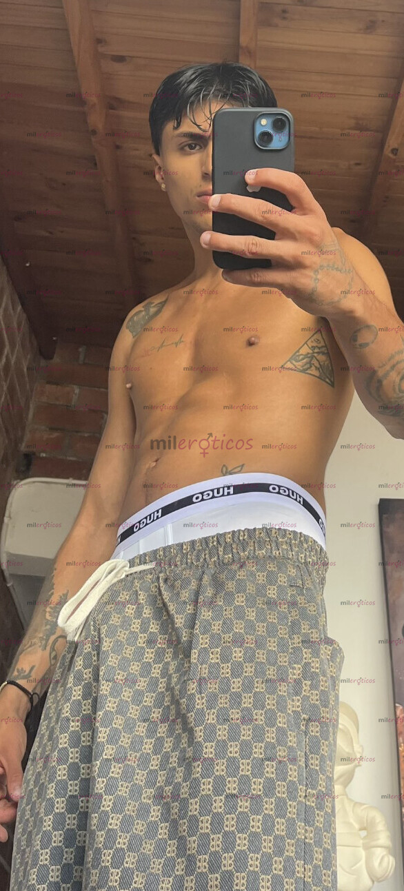 FOTOS DE BUEN CUERPO ATLÉTICO Y MUY CALIENTE CHICO VIP