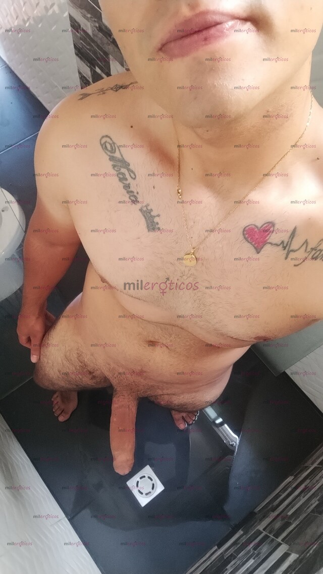 FOTOS DE JOVEN BUENA VERGA LECHERO CON GANAS DE PASARLA RIKO Y CUMPLIR TUS FANTASÍAS