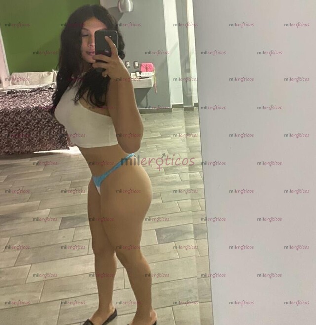 FOTOS DE LAURA. CHICA NUEVA EN EL AMBIENTE. TRATÓ DE NOVIO, BESOS EN LA BOCA