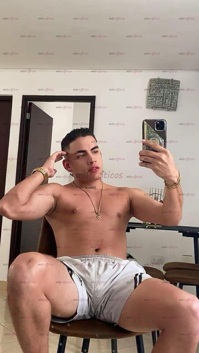 FOTOS DE DYLAN VERGON VERSÁTIL CALIENTE CON GANAS DE FOLLAR Y PASARLA RICO