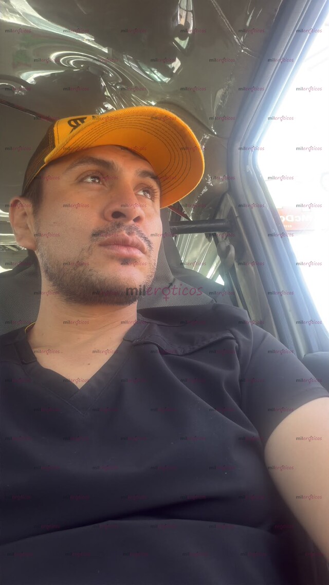 FOTOS DE HOLA SOY JHONY SOY ESCORT. TERAPEUTA VARONIL Y VERGON