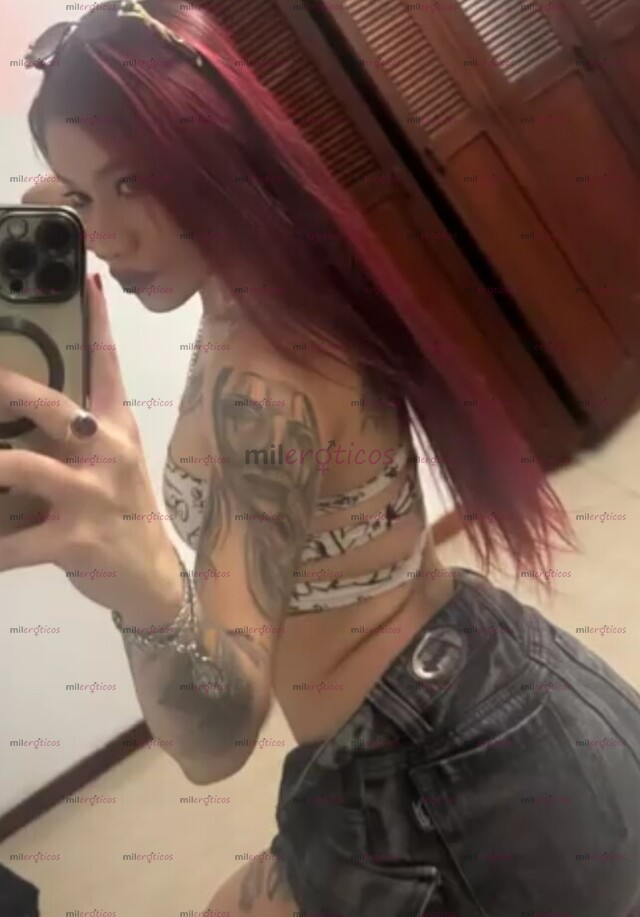 FOTOS DE EXOTICA CURVILINEA JOVEN , TATUADA Y MUY HERMOSA