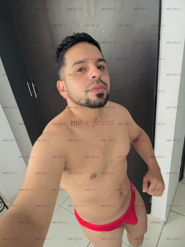 FOTOS DE TÚ MACHO GIGOLÓ DISCRETO Y MUY ACTIVO EN TU CIUDAD DISPONIBLE