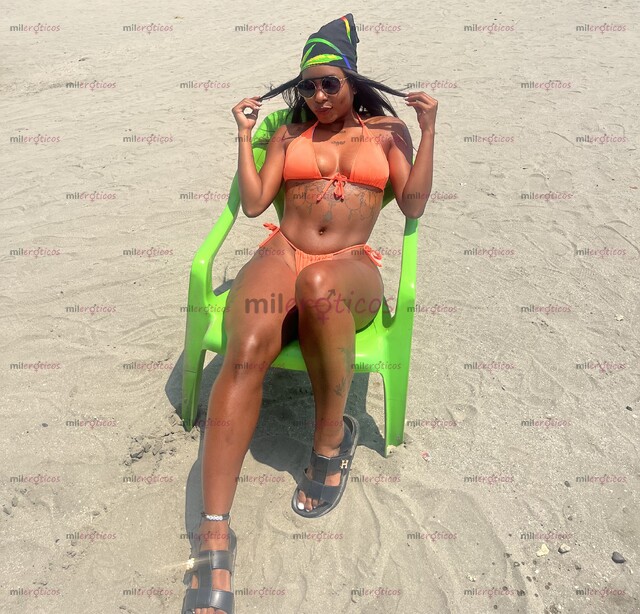 FOTOS DE MORENA CON CUERPO HERMOSO, CON GANAS DE QUE LA LLENEN DE PLACER
