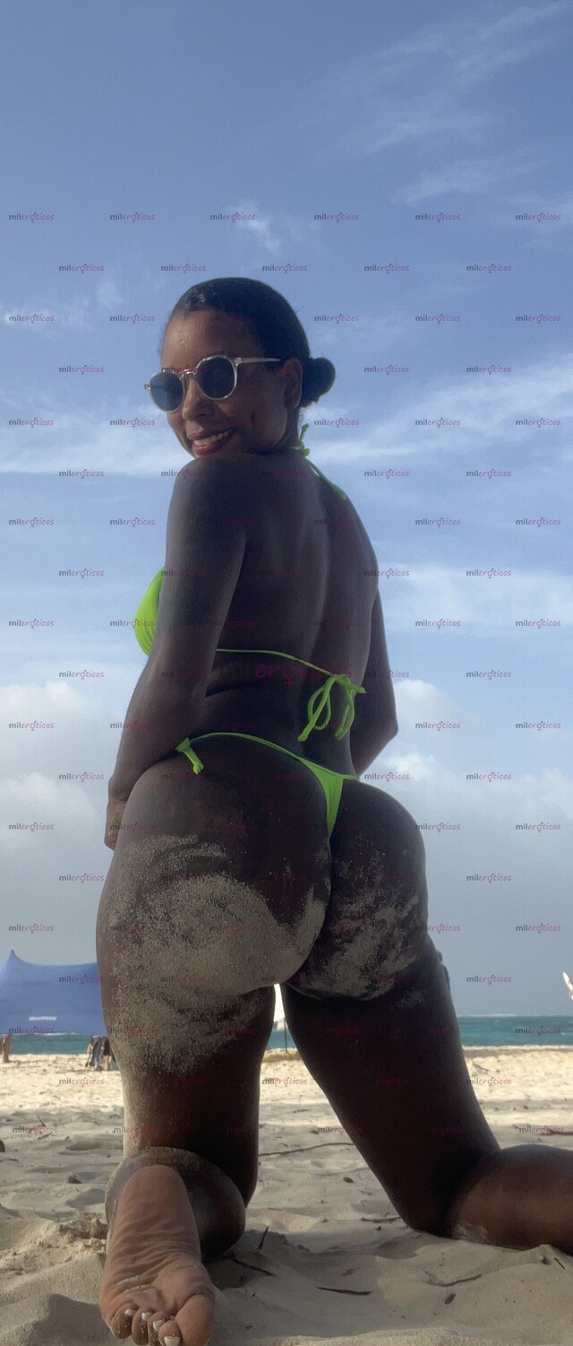 FOTOS DE MORENA CON CUERPO HERMOSO, CON GANAS DE QUE LA LLENEN DE PLACER
