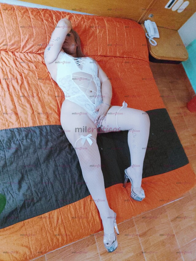 FOTOS DE VANESSA CACHONDA VAGINITA ESTRECHA APRETADA