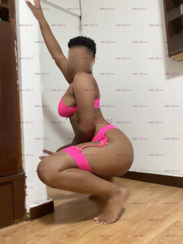 FOTOS DE RICA MORENA DE CULO GRANDE TE HARÁ UN ORAL INCREÍBLE !!