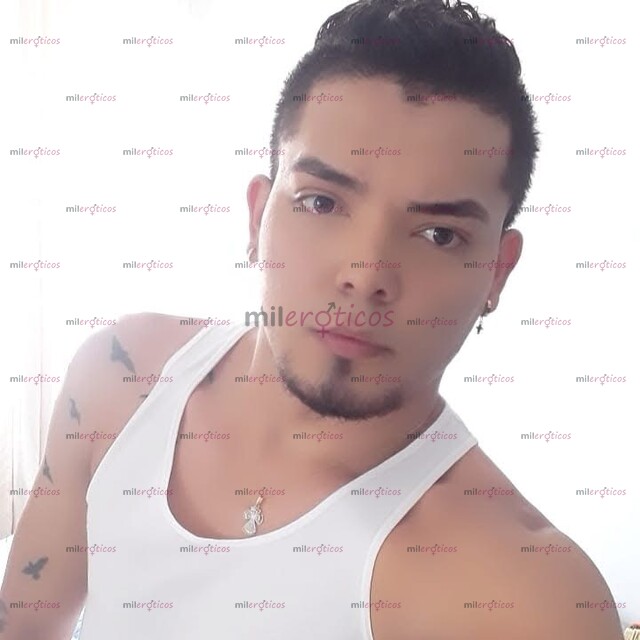FOTOS DE MATHEO MASAJISTA Y UN VERDADERO ACTIVO XXL FULL LECHERO Y ARRECHO