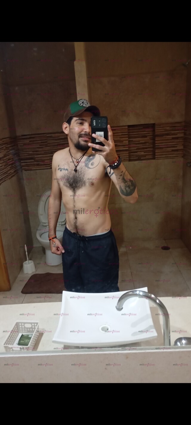 FOTOS DE EL GALLO CACHONDO (JOVEN ACTIVO) CUMPLE TU FANTASÍA.