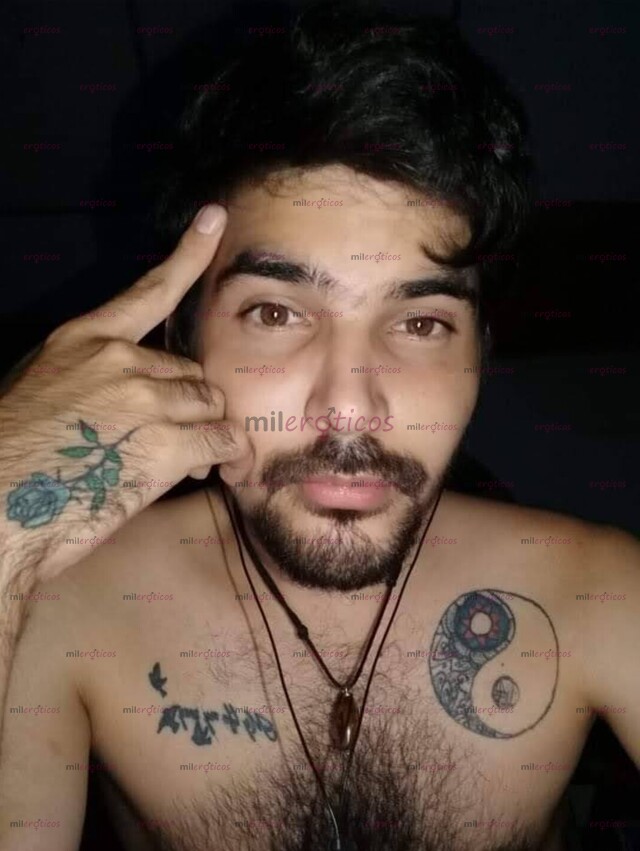 FOTOS DE THE GALLO CACHONDO (CABALLERO ACTIVO) CUMPLE TU FANTASÍA