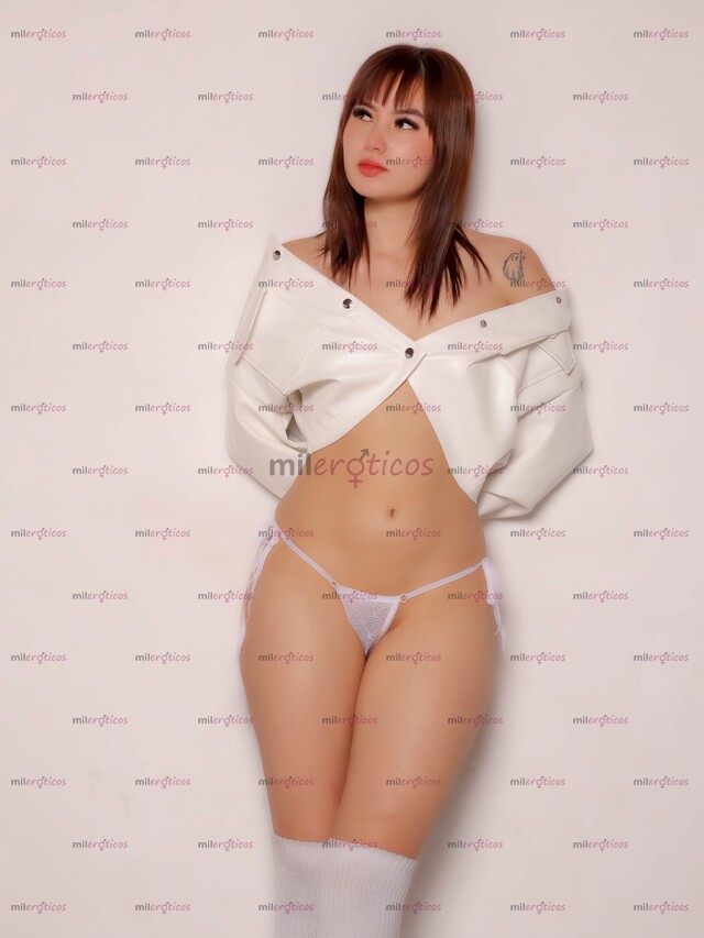 FOTOS DE HELLEN HERMOSA FLAQUITA CON CARA PRECIOSA