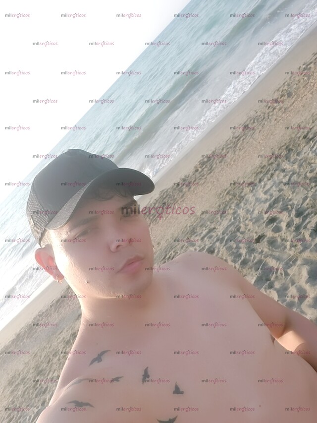 FOTOS DE MATHEO MASAJISTA Y UN VERDADERO ACTIVO XXL FULL LECHERO Y ARRECHO