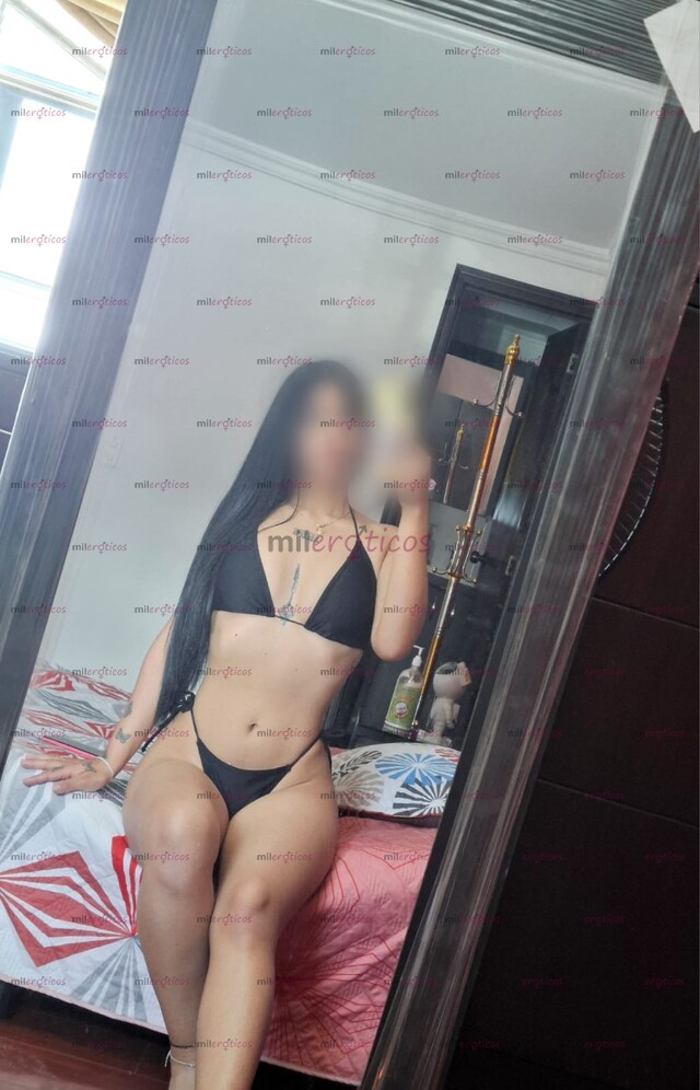 FOTOS DE SOY CATALINA TENGO 22 AÑOS DE TEZ MORENA, CUERPO DELGADO Y CARITA ANGELICAL.