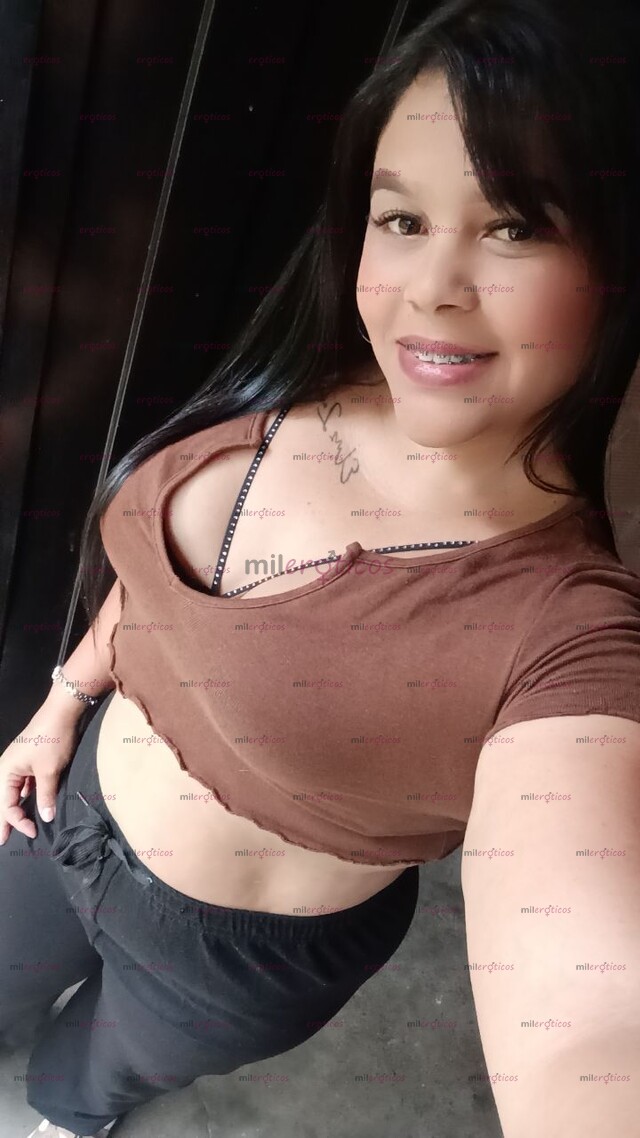 FOTOS DE HOLA MIS AMORES BIENVENIDOS SOY UNA VENEZOLANA MUY LINDA Y CALIENTE COMPLACIENTE