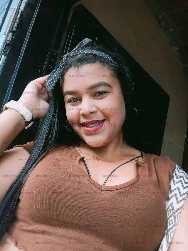FOTOS DE HOLA MIS AMORES BIENVENIDOS SOY UNA VENEZOLANA MUY LINDA Y CALIENTE COMPLACIENTE