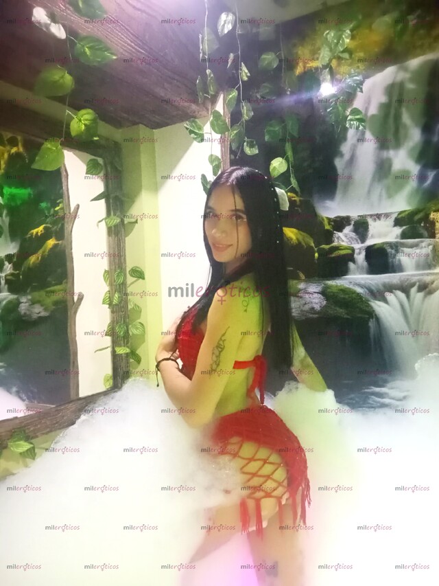 FOTOS DE GABY, LINDA FLAQUITA VEN Y DÉJATE CONSENTIR, TE ESPERÓ