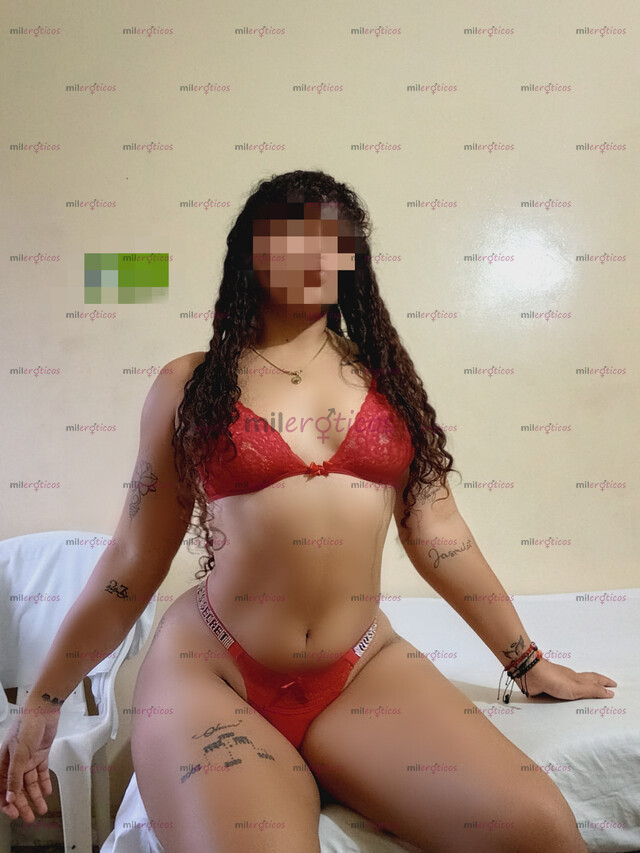 FOTOS DE PELINEGRA CRESPA NALGONA SEDIENTA DE PASION RECIÉN LLEGADITA A TU CIUDAD