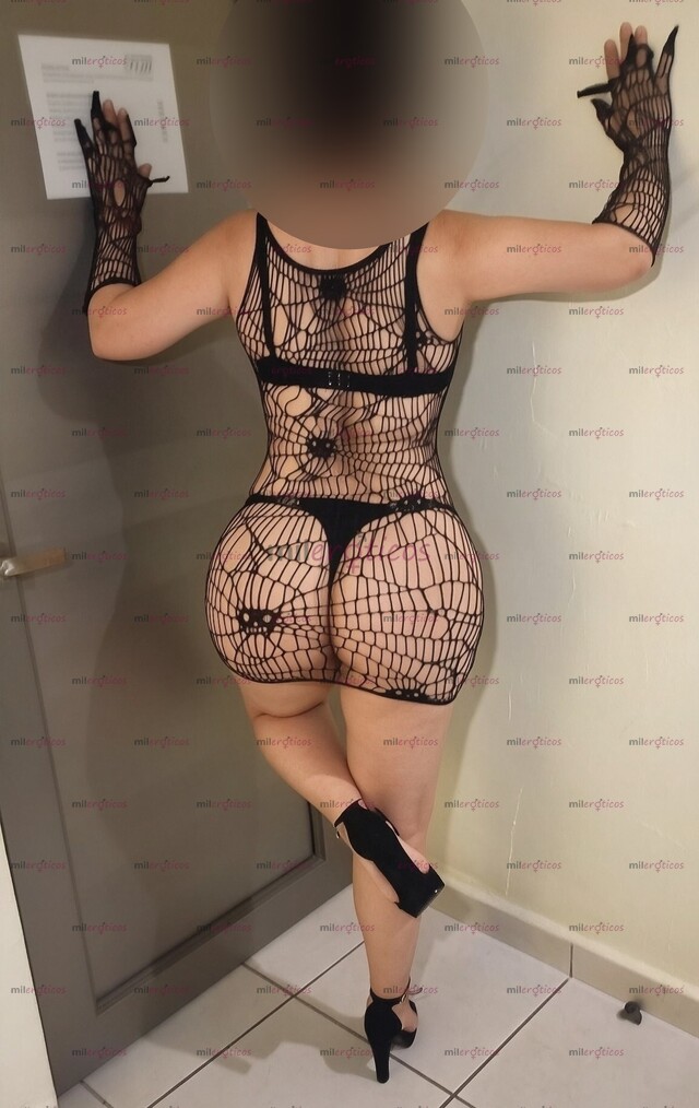 FOTOS DE PIEL TERSA... WERITA BIEN CALIENTE AMOR, ESTOY MOJADITA PARA TI...