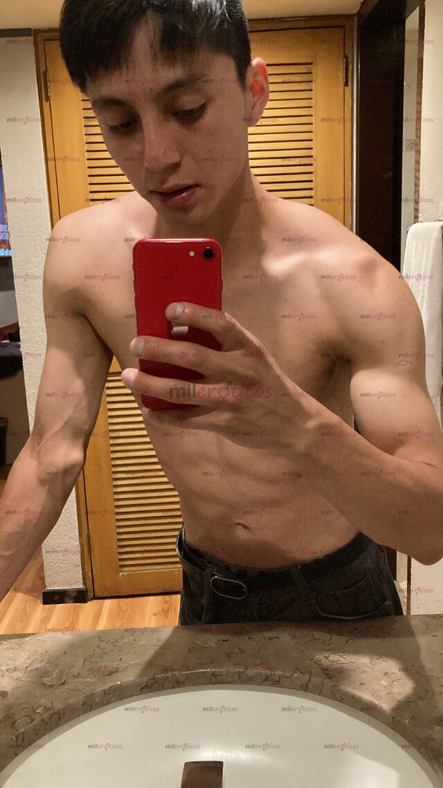FOTOS DE HOLA ME LLAMO KEVIN CHICO DE MENTE ABIERTA PARA PASARLA MUY RICO