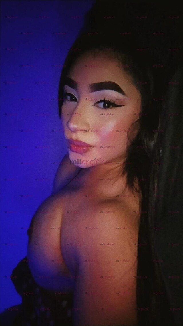 FOTOS DE HERMOSA Y DELICIOSA NICOLE BIENVENIDO DISFRUTEMOS BIEN RICO