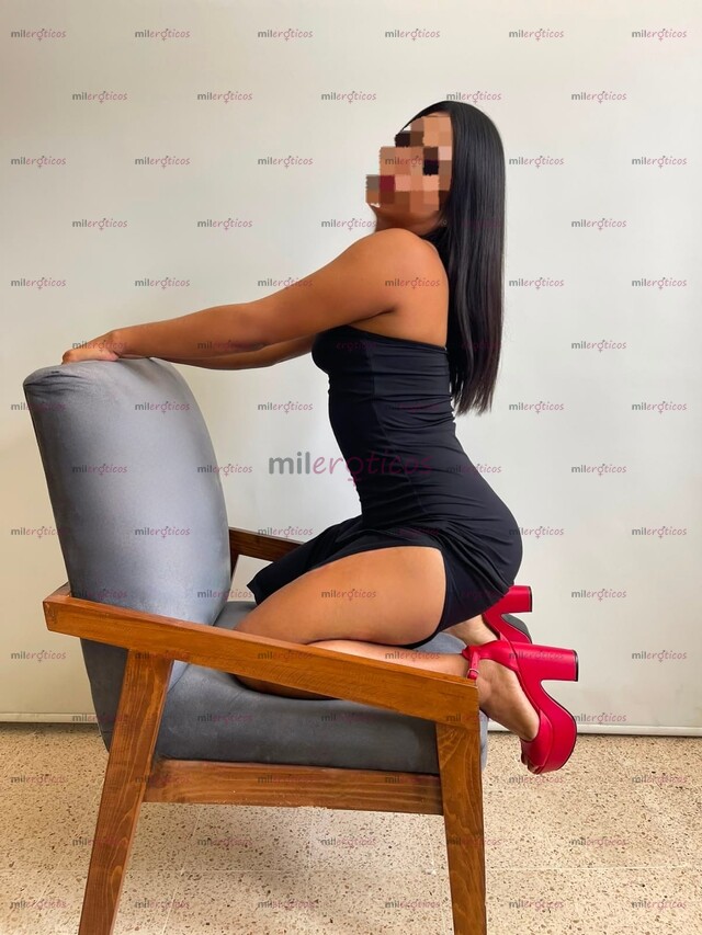 FOTOS DE TOTAL MENTE NUEVA EN EL AMBIENTE, VEN Y HAZME TU PERRA, FLAQUITA, MORENA