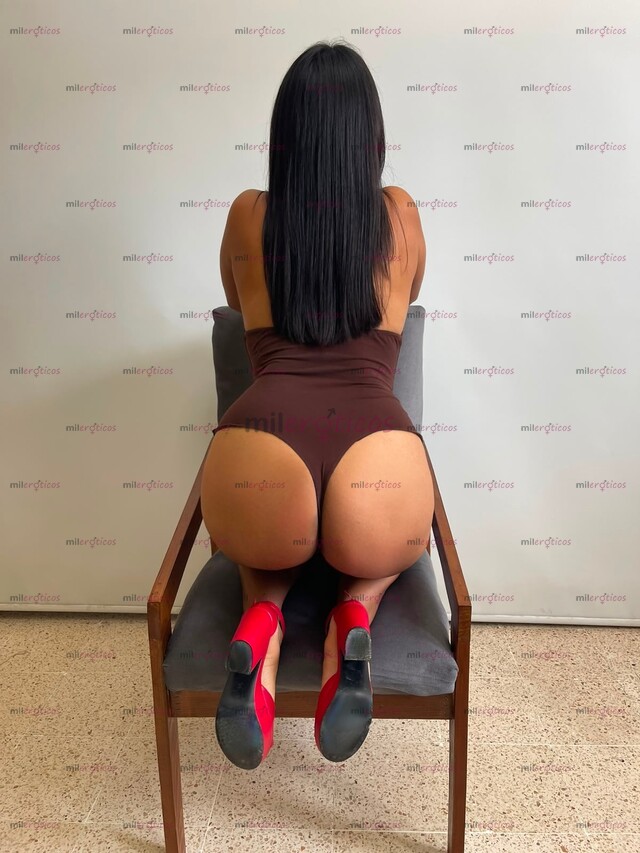 FOTOS DE TOTAL MENTE NUEVA EN EL AMBIENTE, VEN Y HAZME TU PERRA, FLAQUITA, MORENA