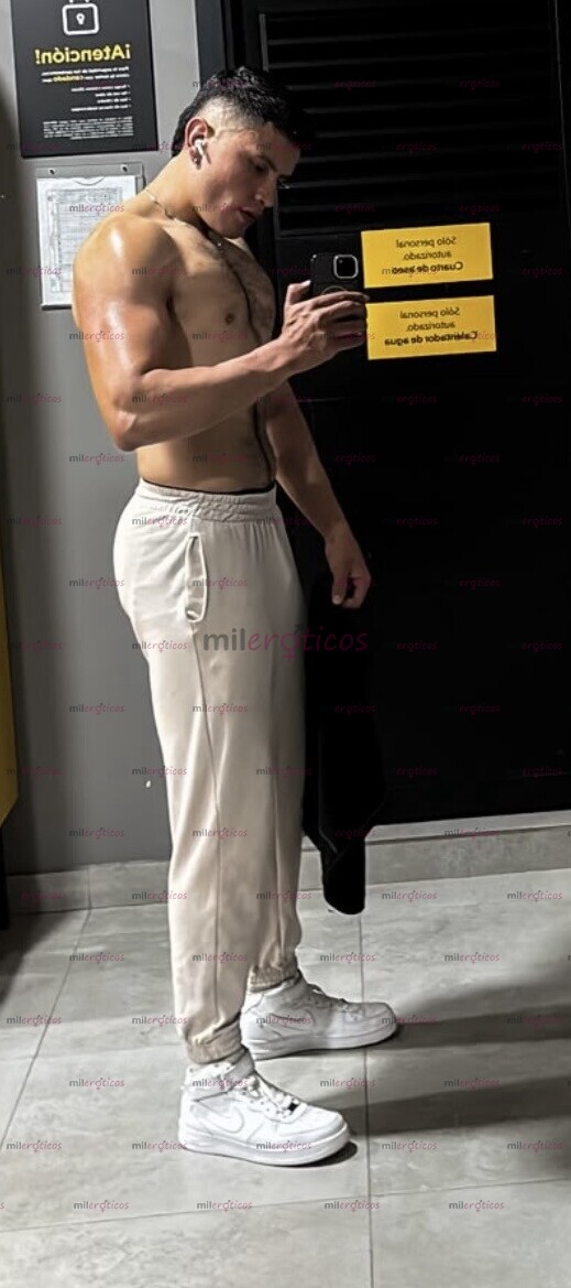 FOTOS DE TU BOY ACTIVO, MASCULINO Y FOGOSO DISPUESTO A CUMPLIR TUS FANTASÍAS
