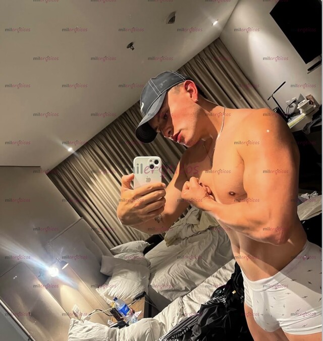 FOTOS DE TU BOY ACTIVO, MASCULINO Y FOGOSO DISPUESTO A CUMPLIR TUS FANTASÍAS