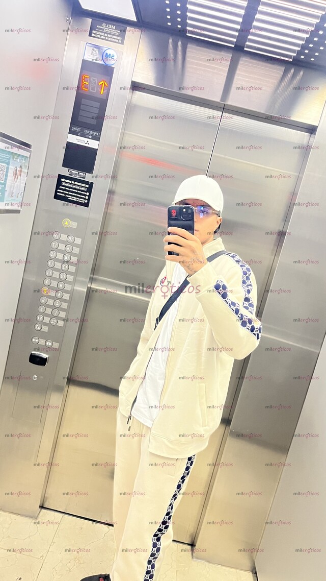 FOTOS DE JOVEN XXL COMPLACIENTE AUTÉNTICO Y VERGON COLOMBIANO