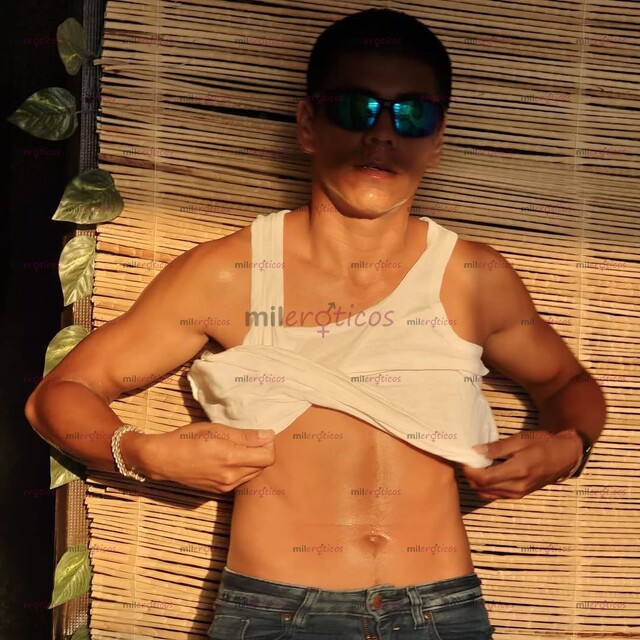 FOTOS DE SOY LEO , MORENO , MORBOSO,DOMINANTE,LECHERO19CM