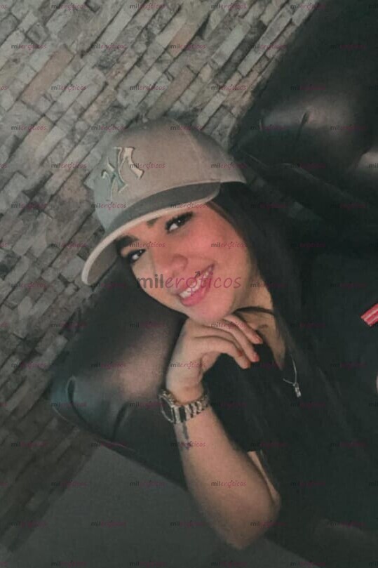 FOTOS DE HOLA MI NOMBRE ES CAMILA NUEVA EN LA LOMA