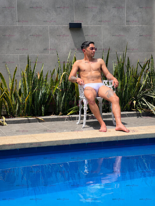 FOTOS DE CHICO SERIO, VERSÁTIL Y DE BUEN CUERPO DE VISITA EN CALI Y EL VALLE DEL CAUCA