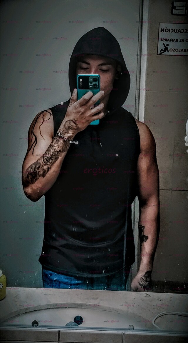 FOTOS DE SOY JOEL 28 AÑITOS MAMADO Y TATUADO ASTA DEL PITO