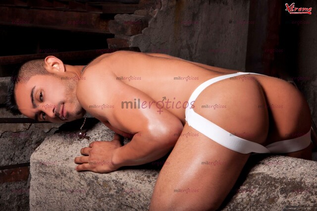 FOTOS DE BUSCAS QUIEN TE HAGA VENIR DELICIOSAMENTE ? AQUÍ ESTOY YO